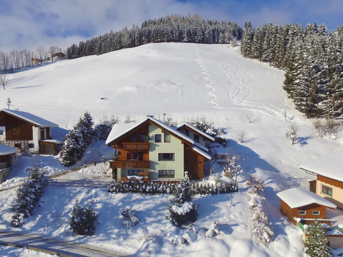 Sunny Holiday Flat With Balcony Wagrain Bagian luar foto
