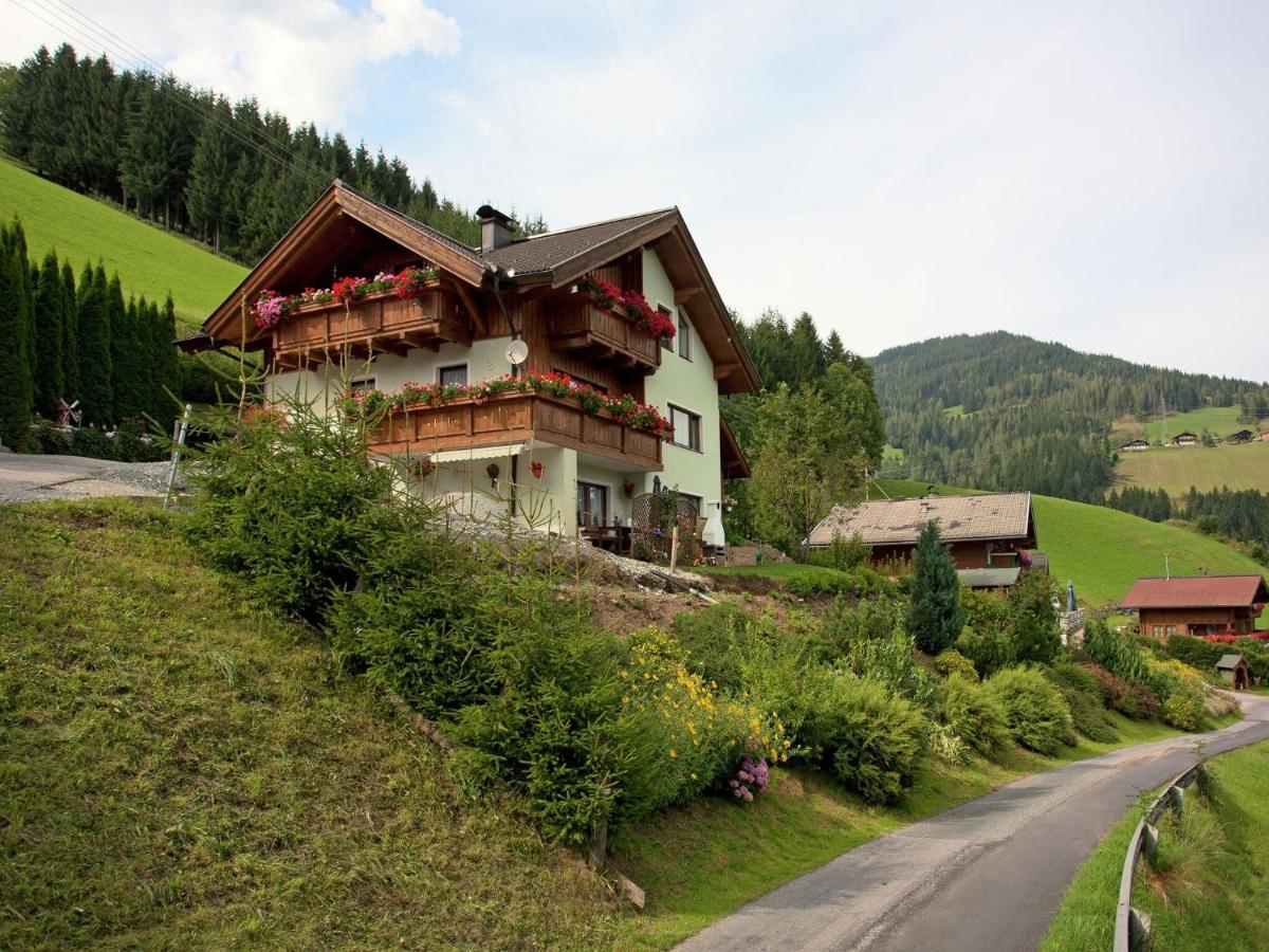 Sunny Holiday Flat With Balcony Wagrain Bagian luar foto